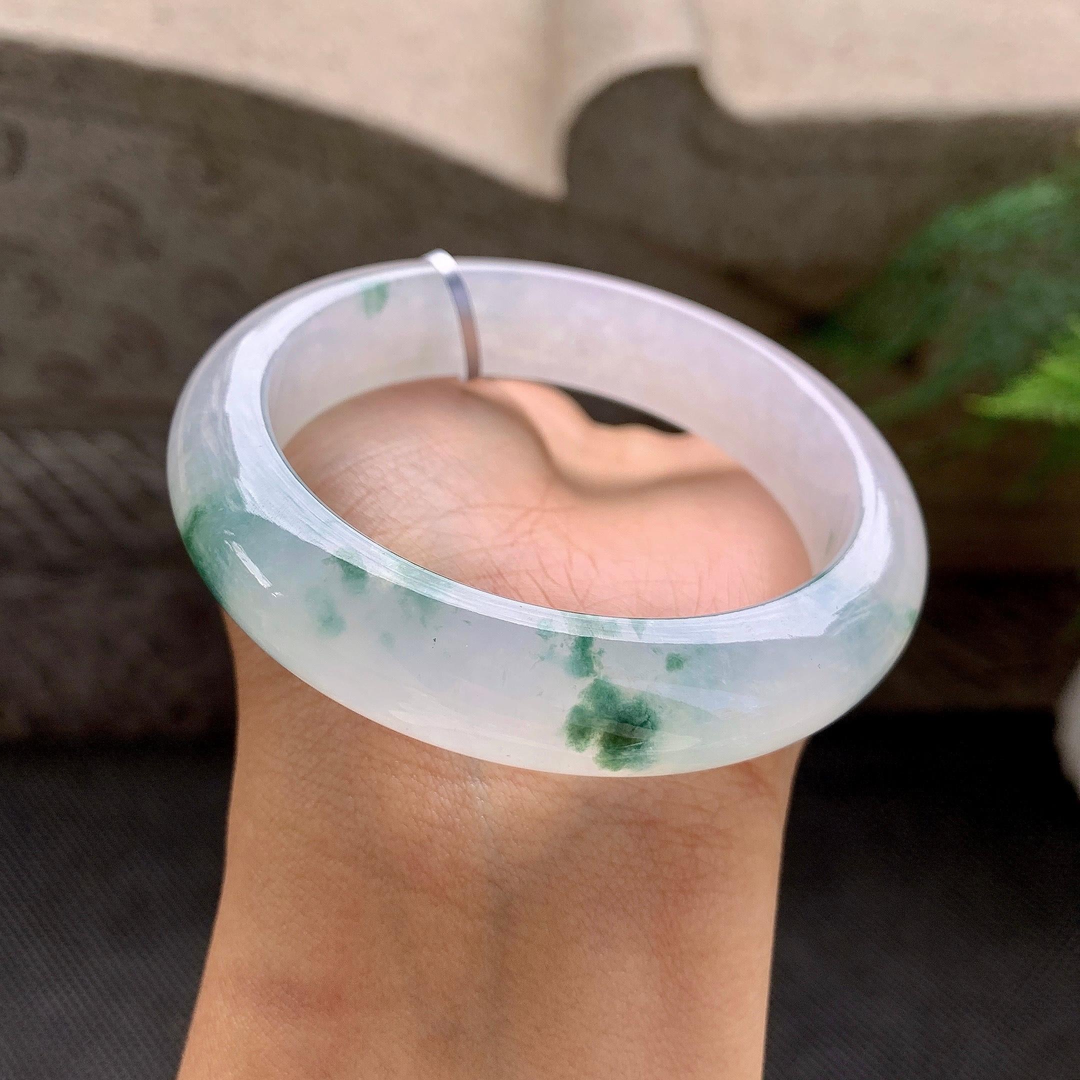 糯冰种飘花平安镯（57mm）（yc272780）