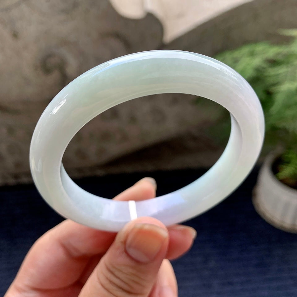 糯种带淡底色平安镯（56.7mm）（yc090544）