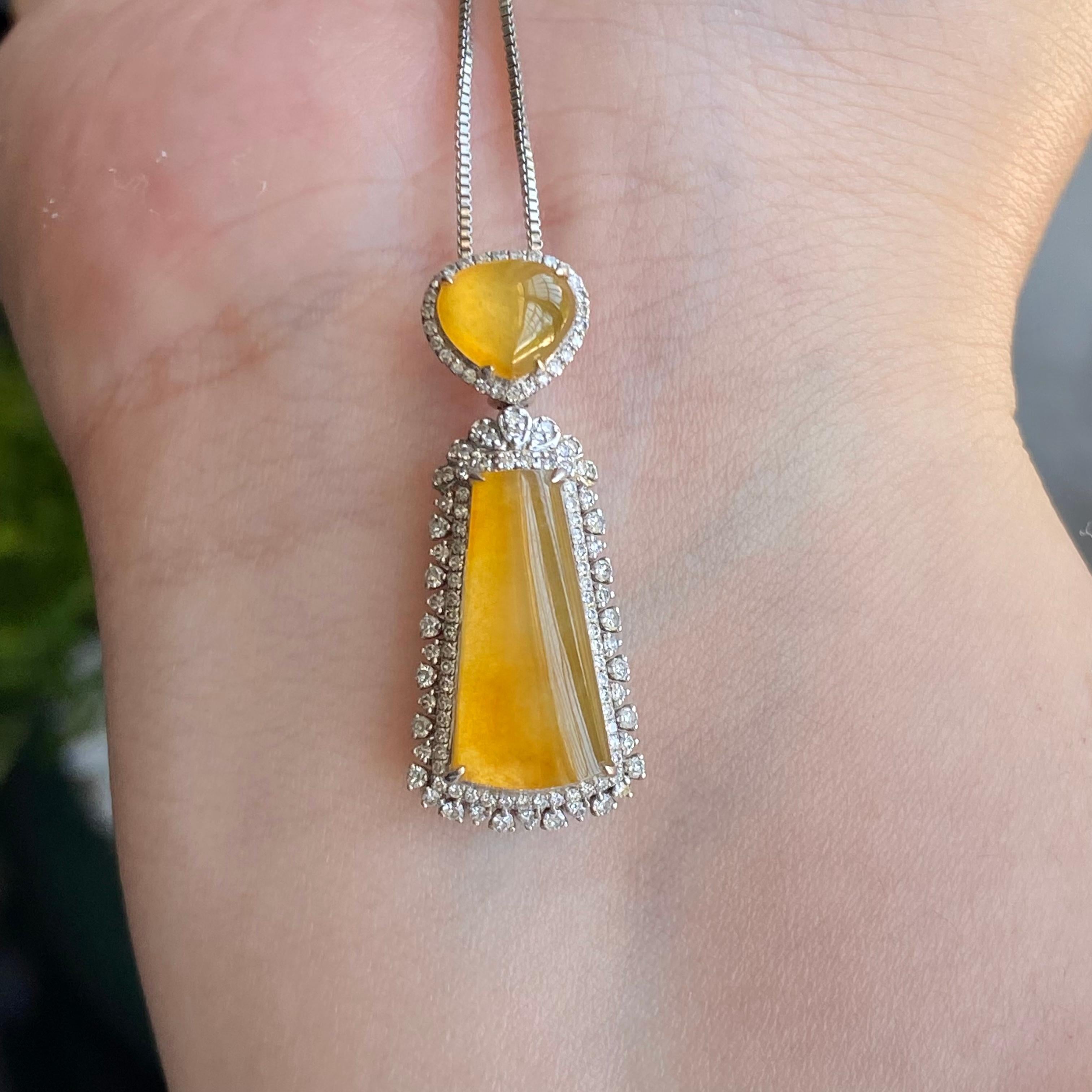 18k金钻镶冰种黄翡无事牌吊坠（yc205099）