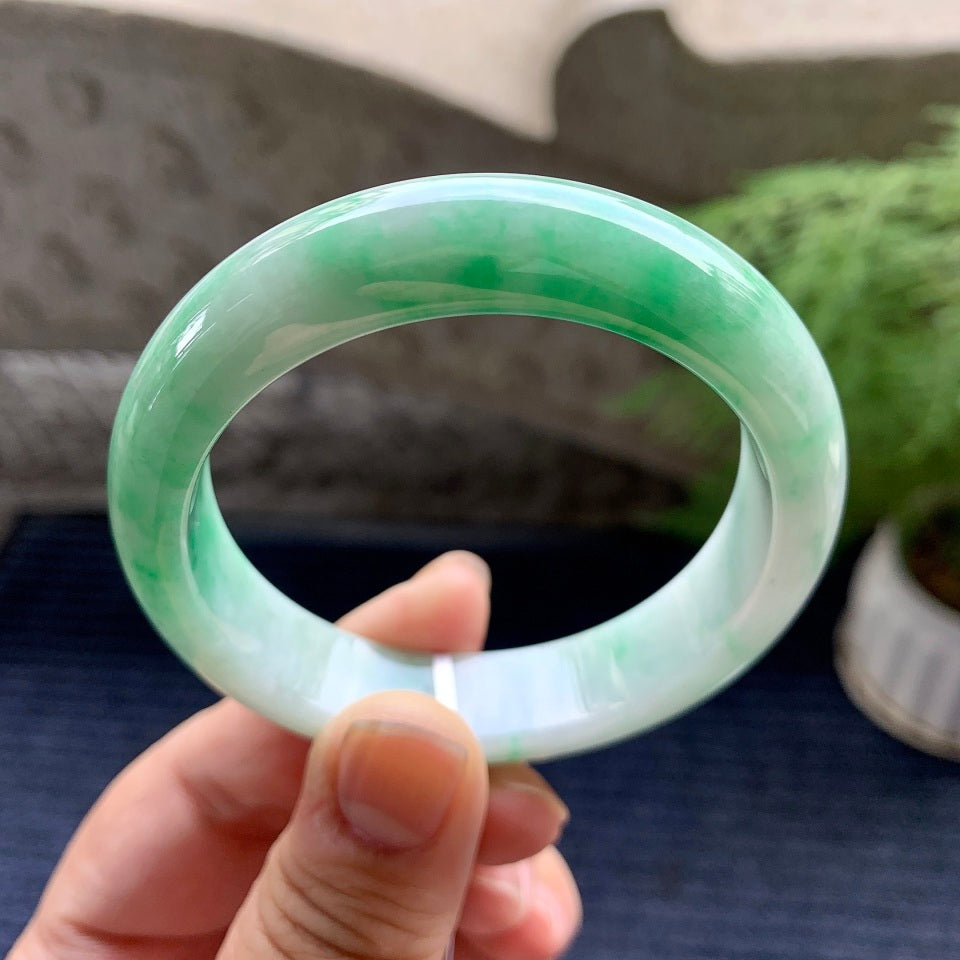 糯种飘绿平安镯（53.5mm）（yc093321）