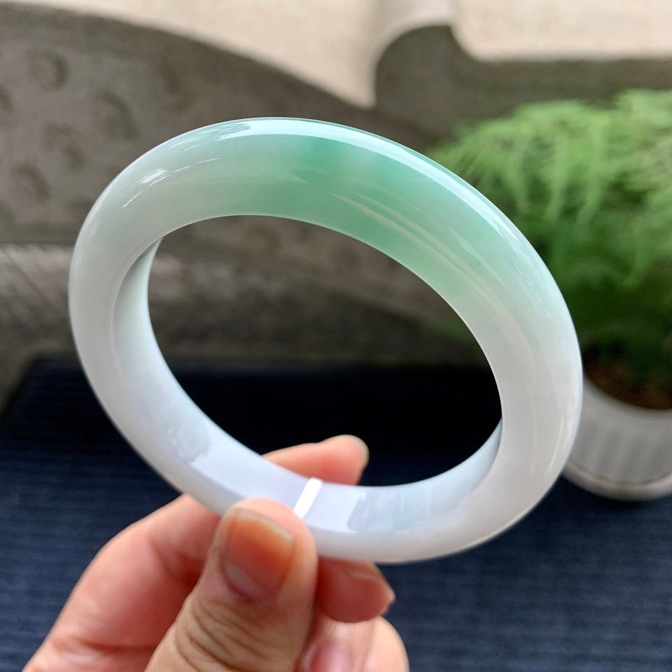 细糯种飘绿平安镯（58.4mm）（yc082043）