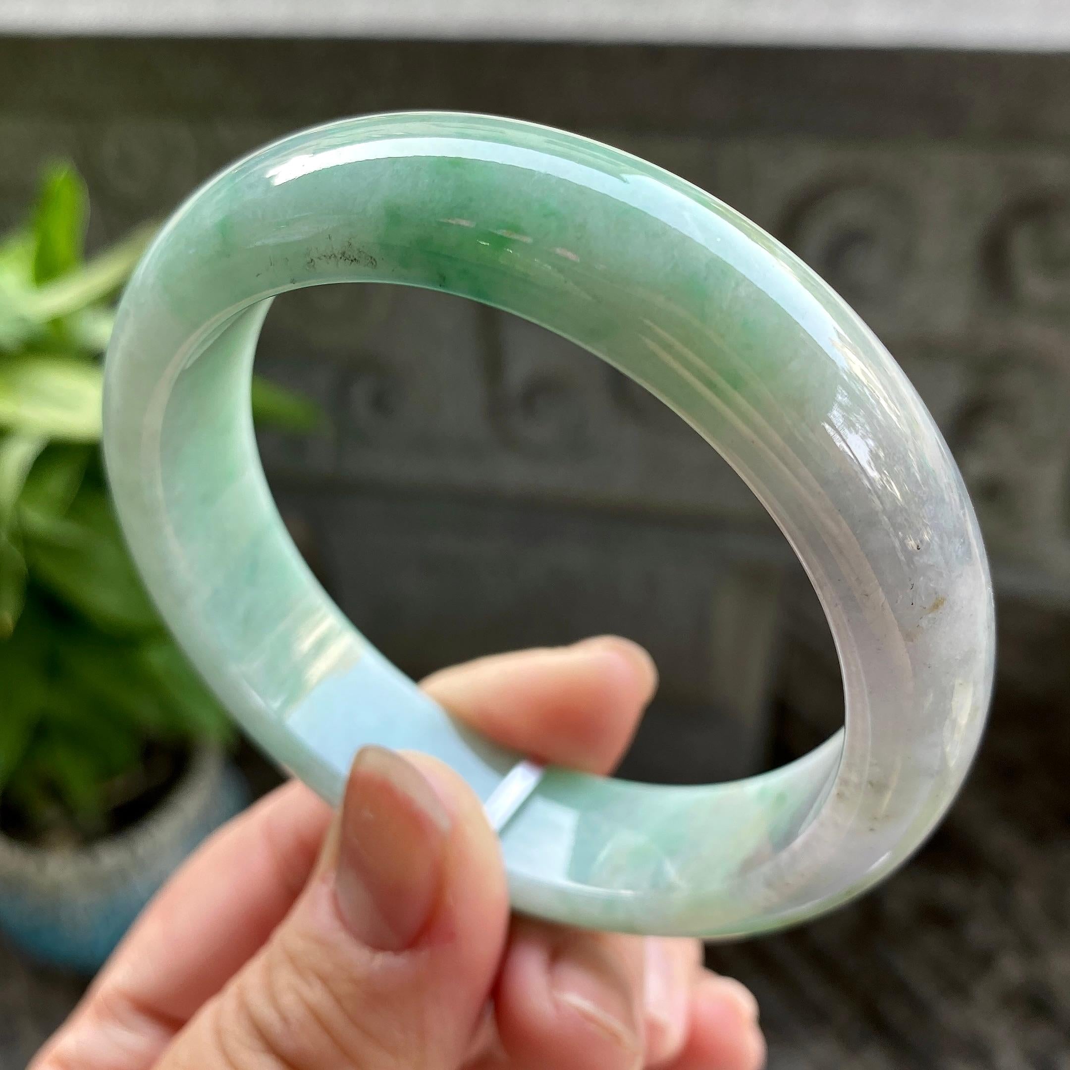 大圈口 糯种飘绿花正圈平安镯58圈口 天然缅甸A货翡翠（yc313320）