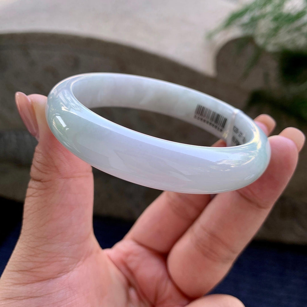 细糯种淡春彩正圈平安镯 58圈口 天然缅甸A货翡翠（yc502576）