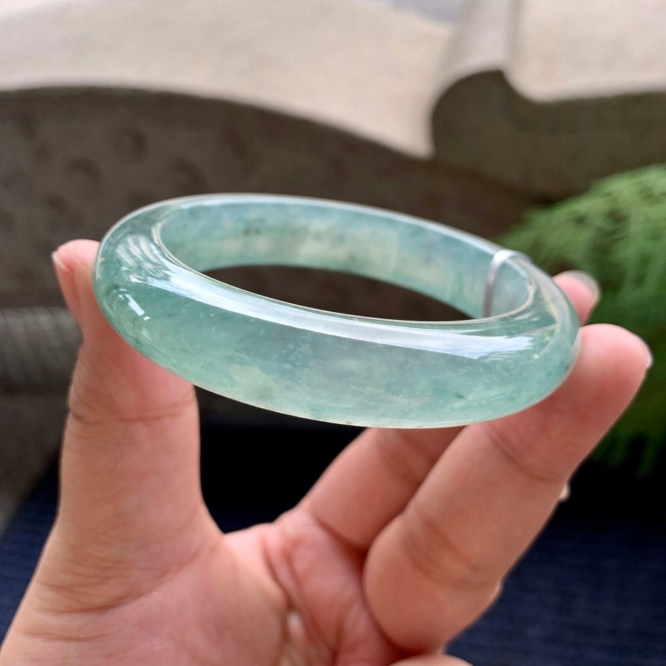 糯冰种晴水飘花平安镯（56.7mm）（yc116148）