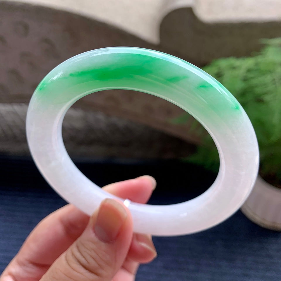 细糯种飘阳绿圆条手镯（58.3mm）（yc107275）