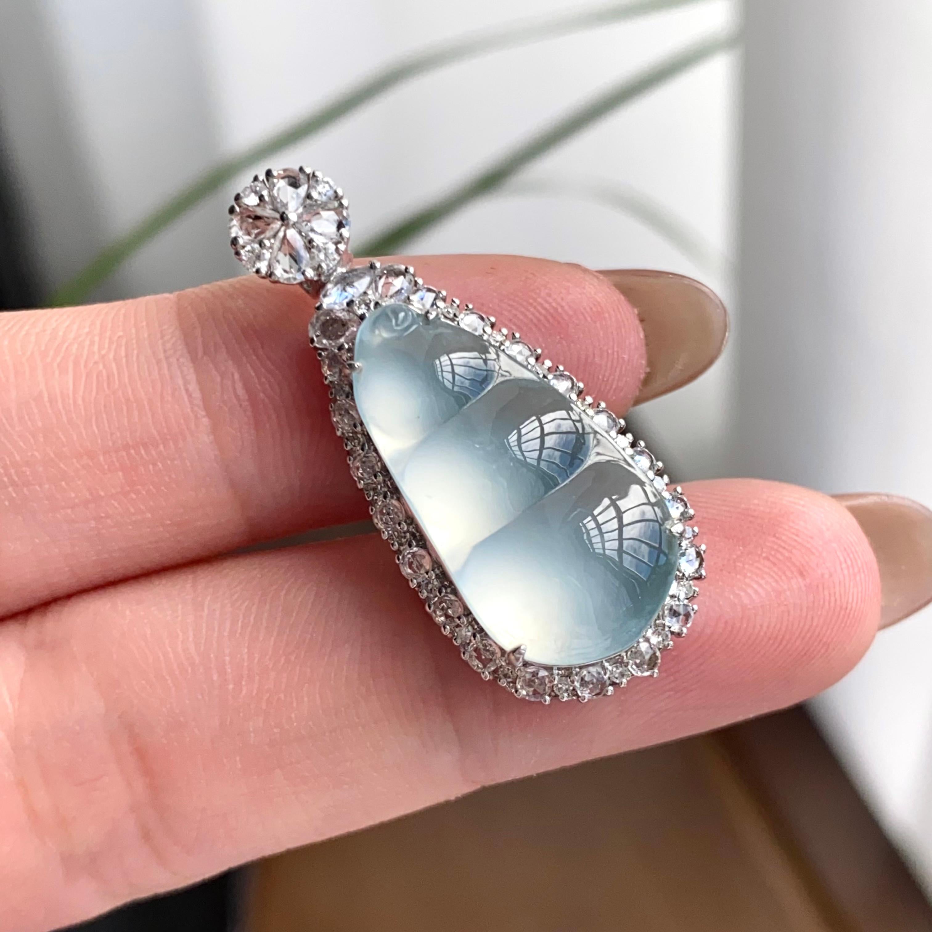 18k金钻镶冰玻种白月光福豆吊坠（yc262712）