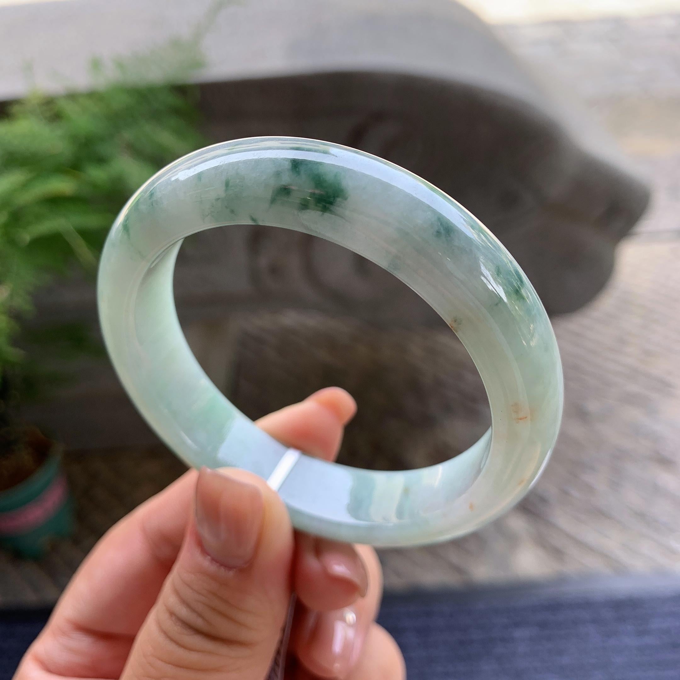 细糯种飘蓝花洒金正圈平安镯 54.4圈口 天然缅甸A货翡翠（yc499792）