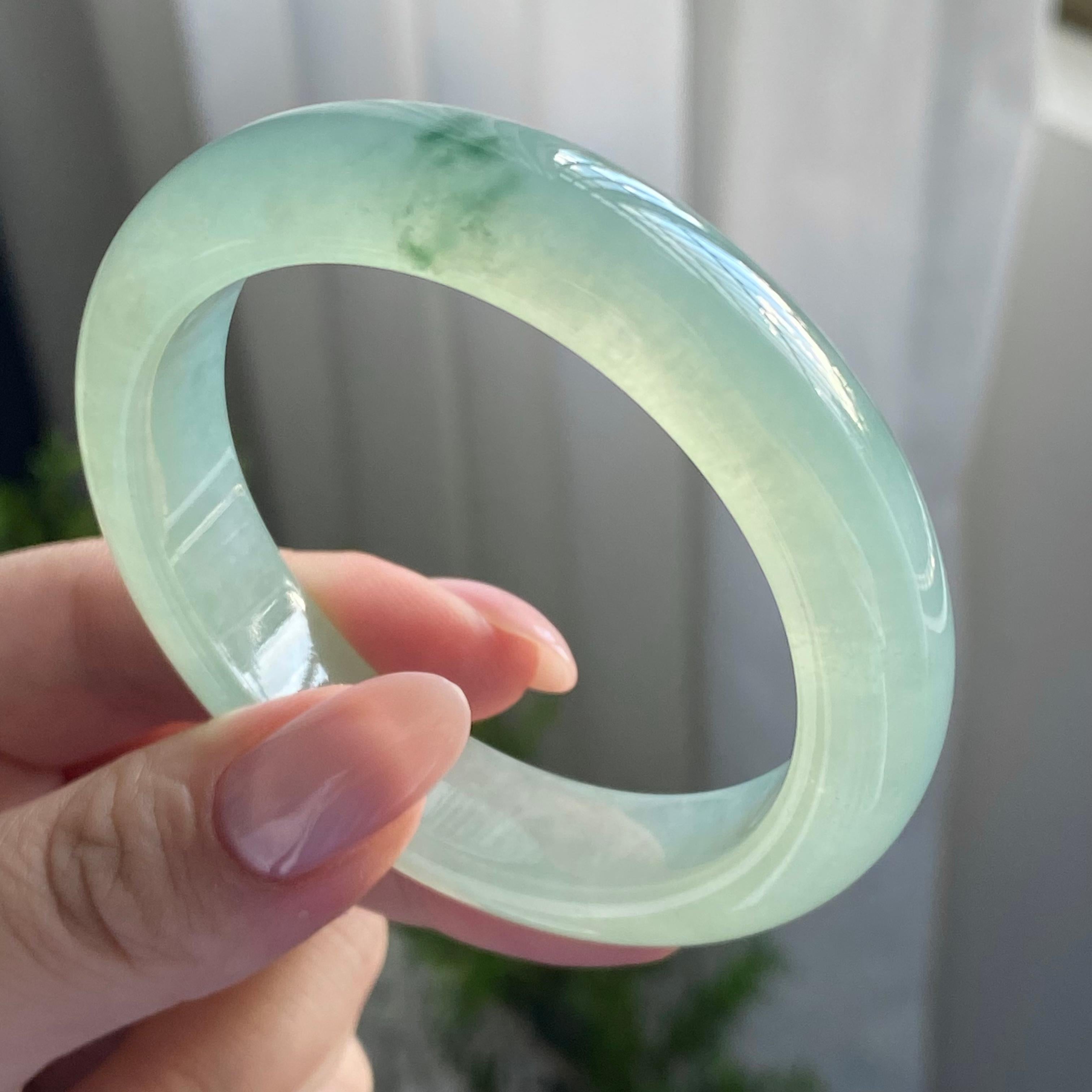 冰种晴底飘花平安镯（53圈）（yc228617）