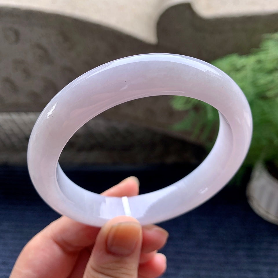 细糯种淡粉底平安镯（63.3mm）（yc101932）