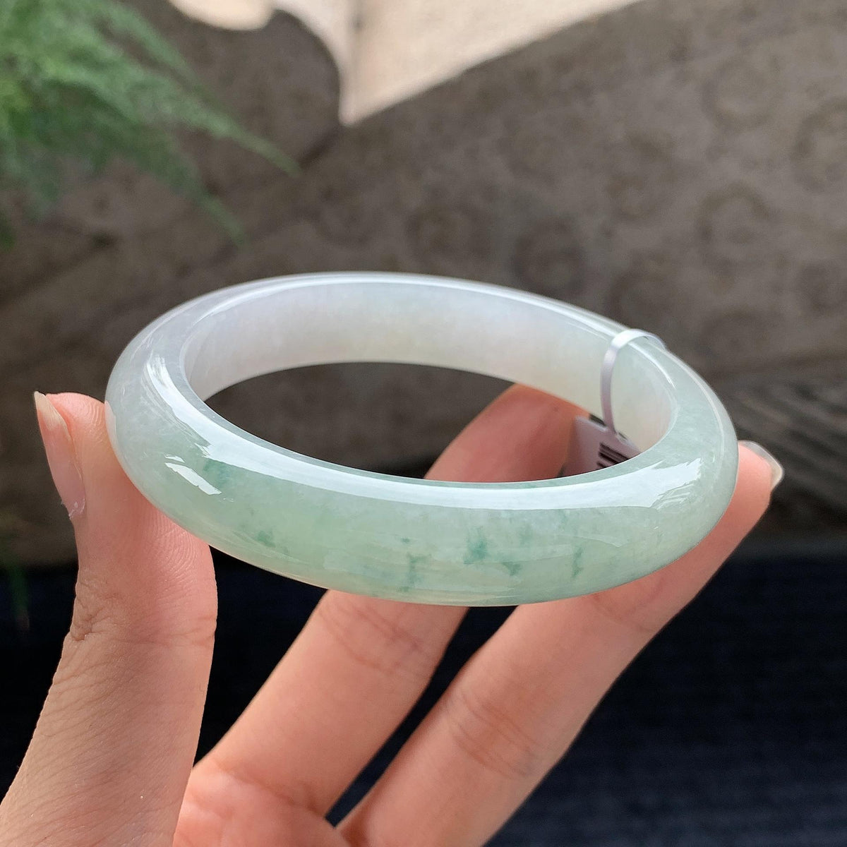 细糯种飘花正圈平安镯 55.5圈 天然缅甸A货翡翠（yc696424）