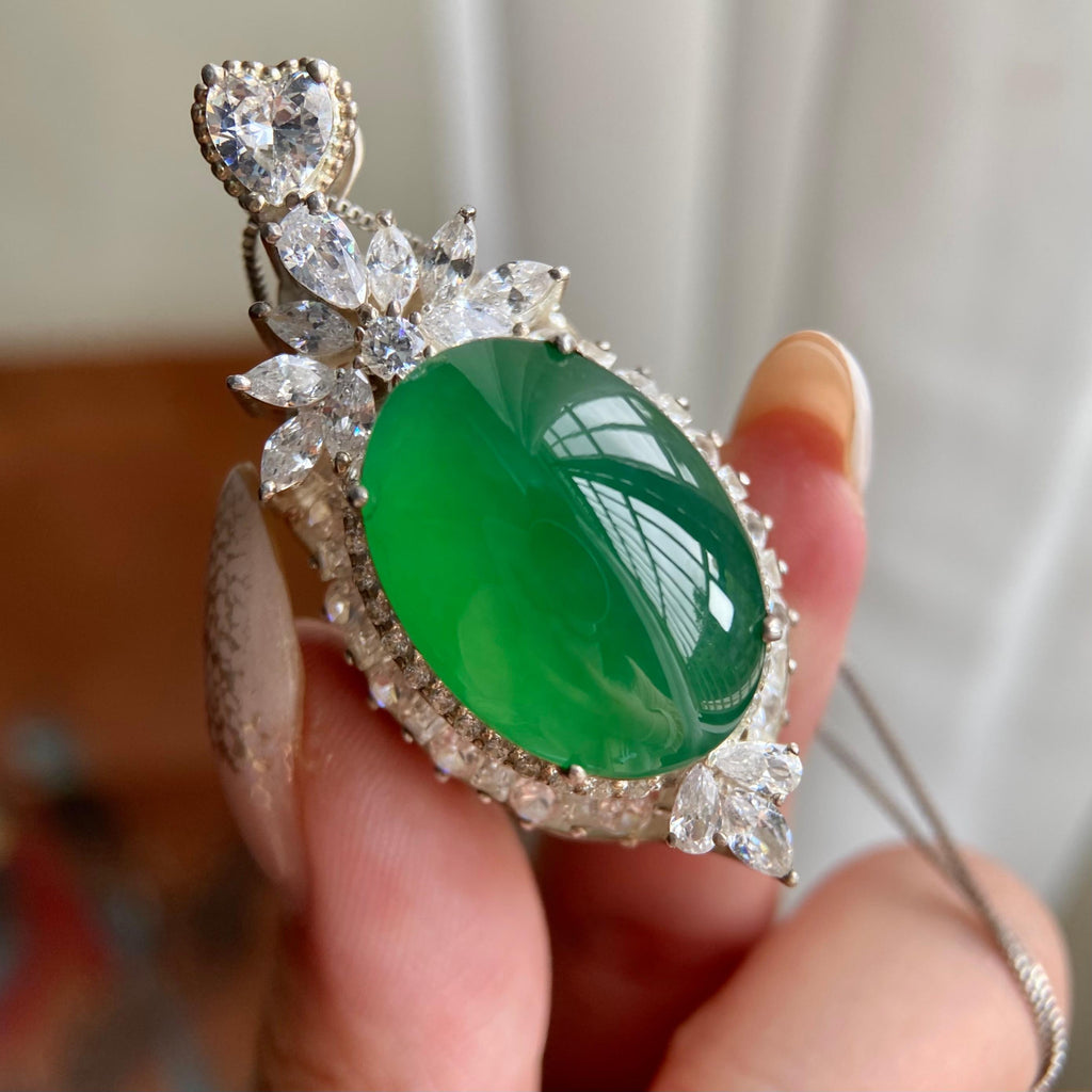 冰种满绿鸽子蛋吊坠裸石（yc223713）