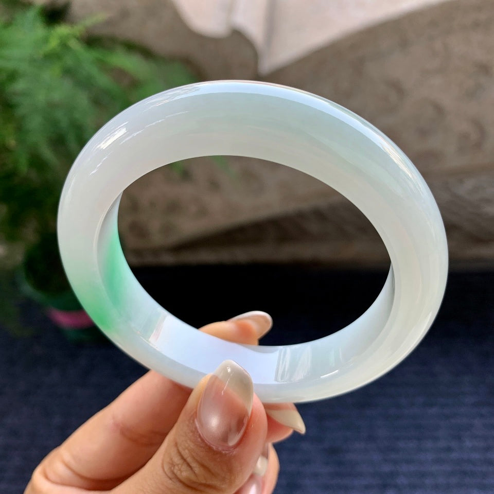 糯冰种飘绿花平安镯（56.5mm）（yc079307）