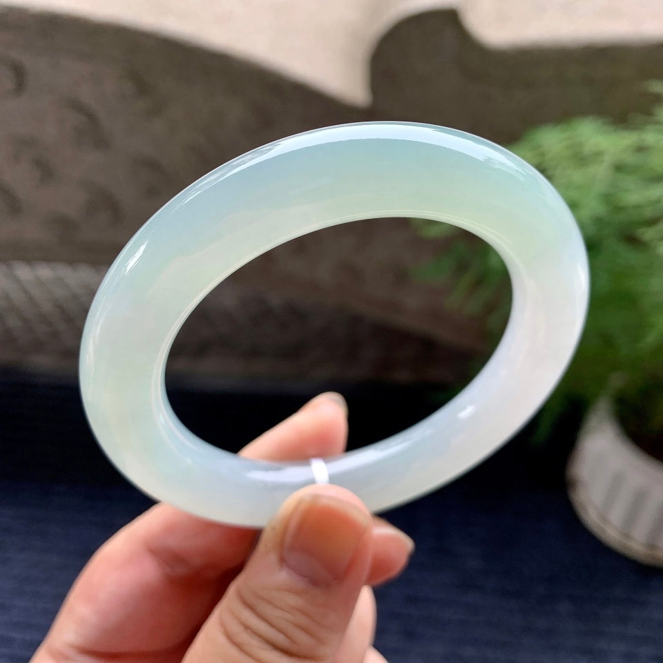 糯冰种淡晴底圆条手镯（55.3mm）（yc113942）