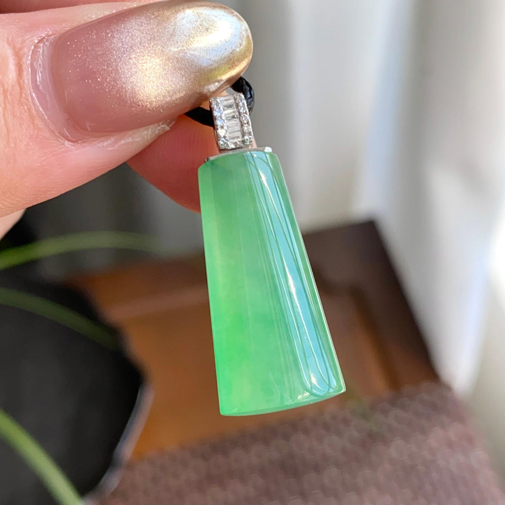 18k金钻镶冰种满绿无事牌吊坠（yc264958）