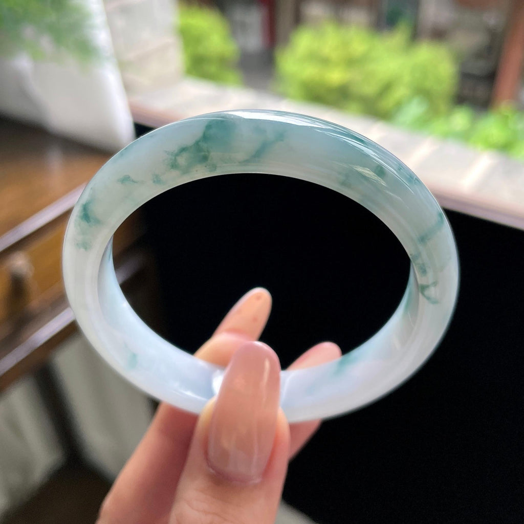 细糯种牛奶底飘花正圈平安镯 55圈 天然缅甸A货翡翠（yc703261）
