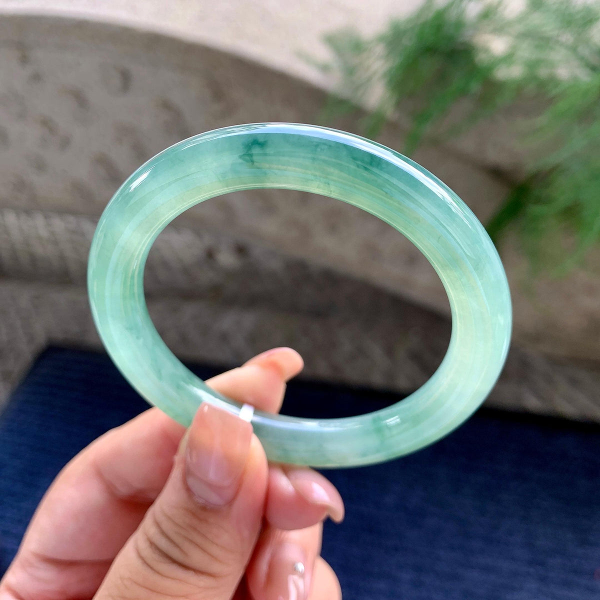 糯冰种晴水飘蓝花圆条手镯 52.2圈口 （yc699433）