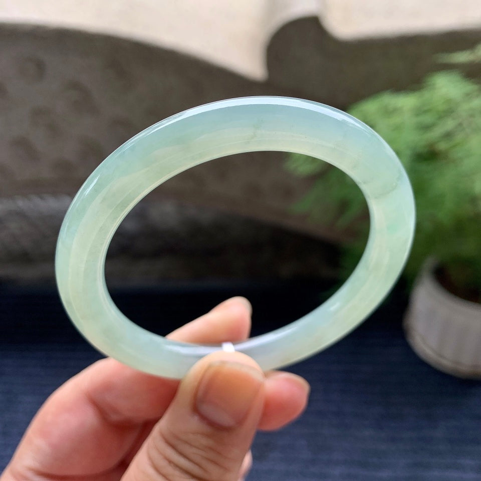 糯冰种淡晴底圆条手镯（54mm）（yc101282）