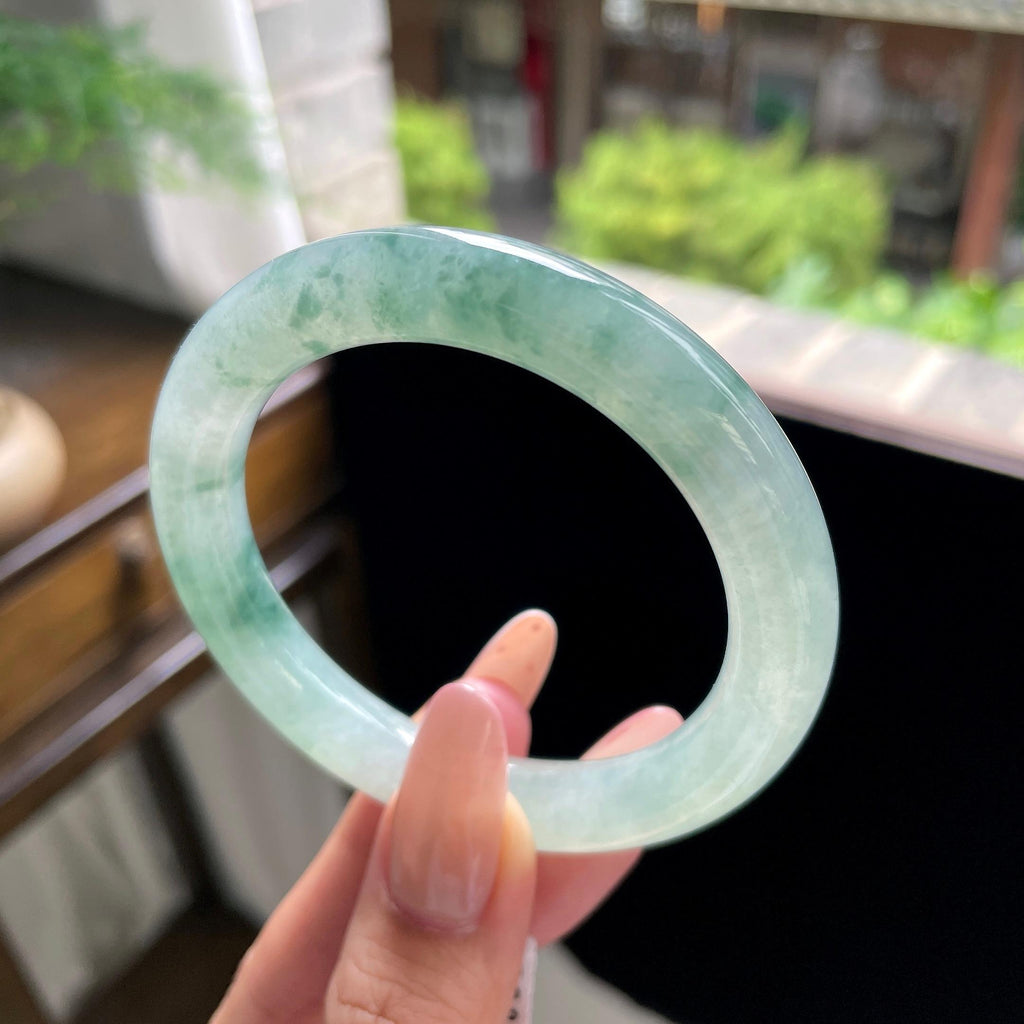 糯冰种绿飘花圆条 54.5圈 天然缅甸A货翡翠（yc703270）