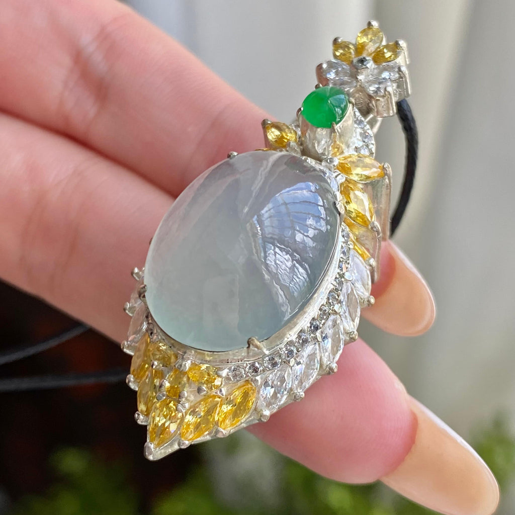 冰种淡晴底鸽子蛋吊坠裸石（yc225952）