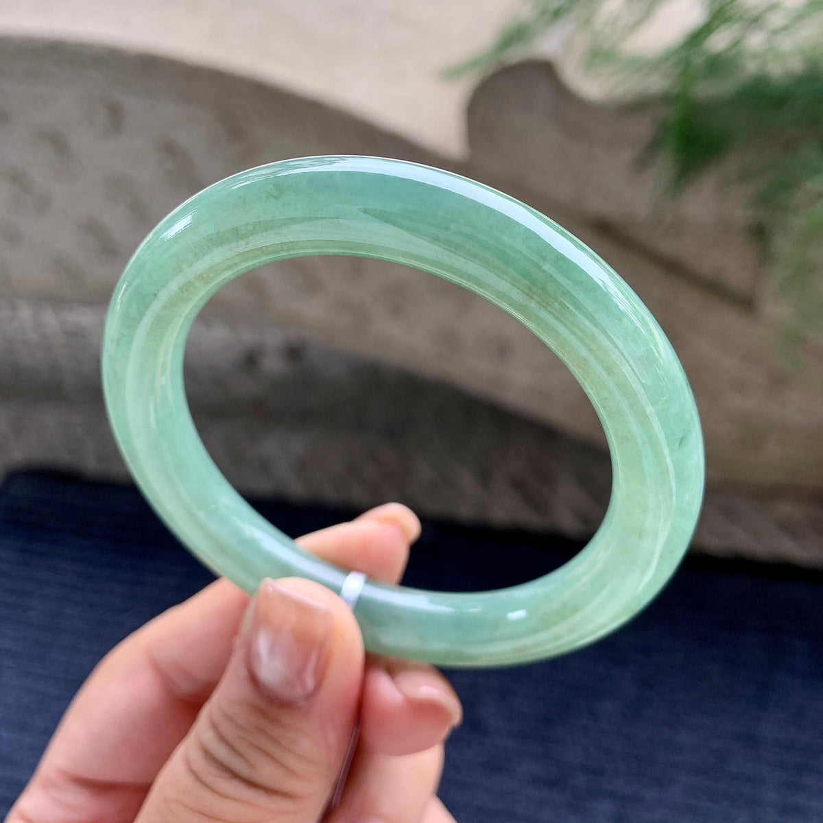 糯冰种油青圆条手镯 55圈口（yc707408）