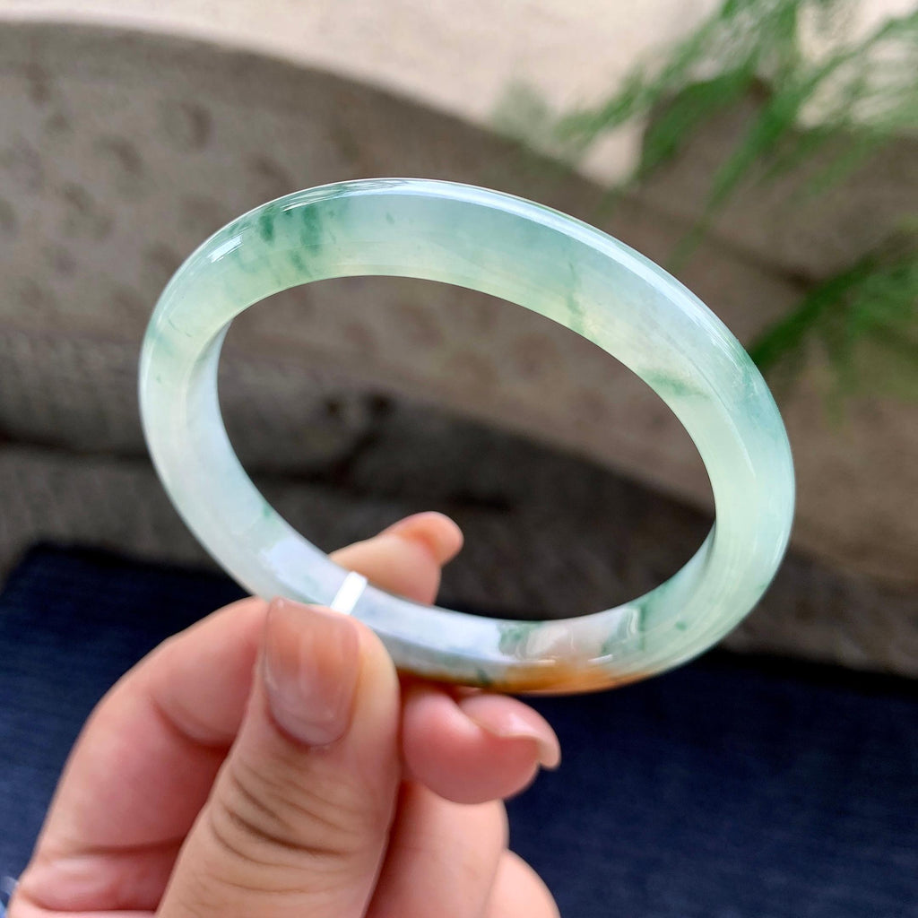糯冰种黄翡飘蓝花贵妃手镯 54.7圈口 天然缅甸A货翡翠（yc524402）