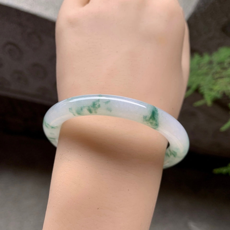 糯冰种飘蓝花圆条手镯（53mm）（yc106296）