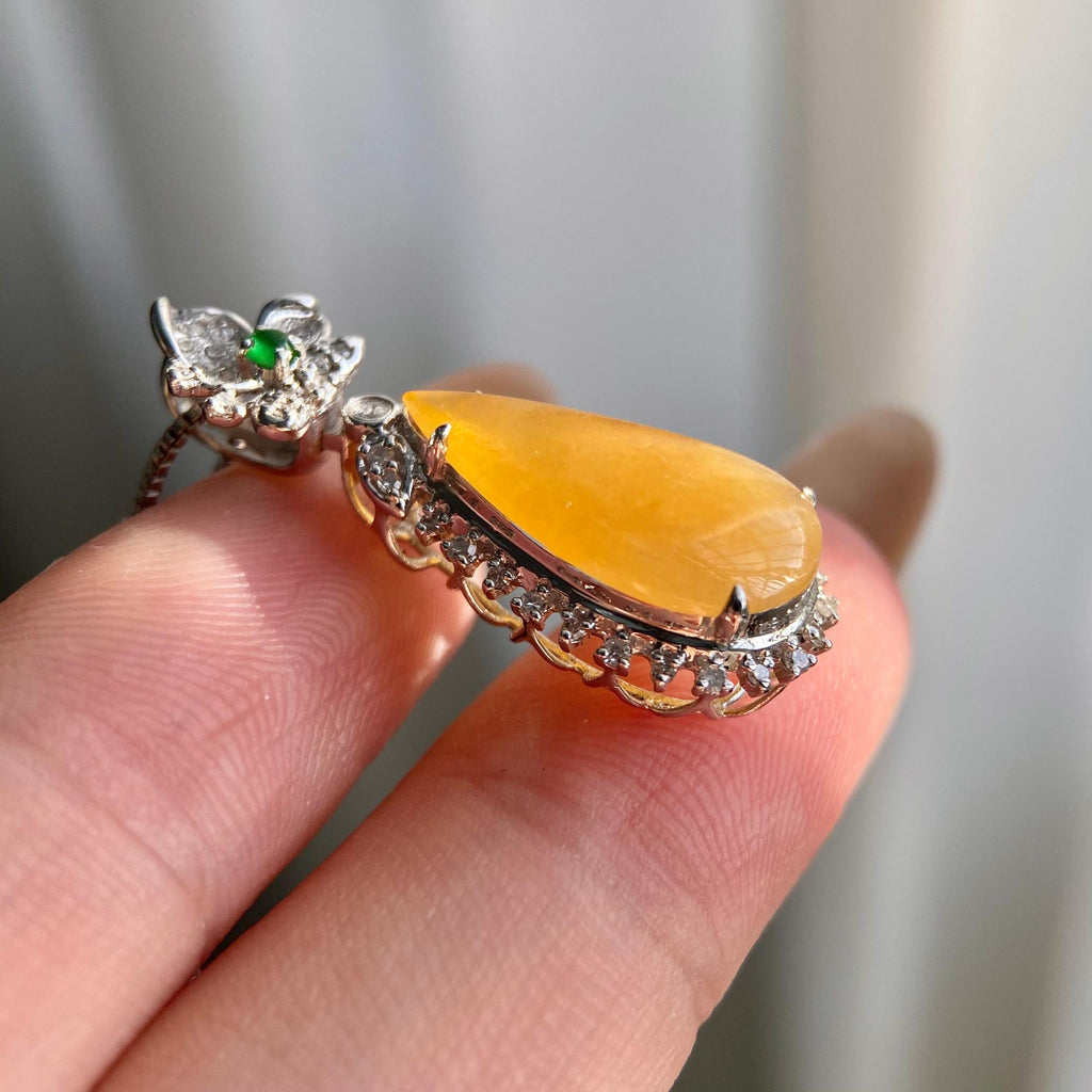 18k金钻镶冰种黄翡水滴吊坠（yc216836）