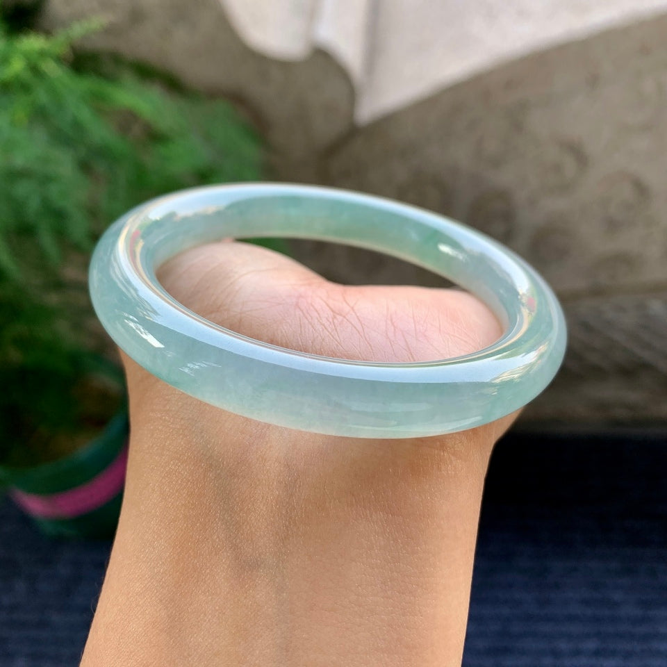 糯冰种蓝晴水圆条手镯（56.8mm）（yc079334）