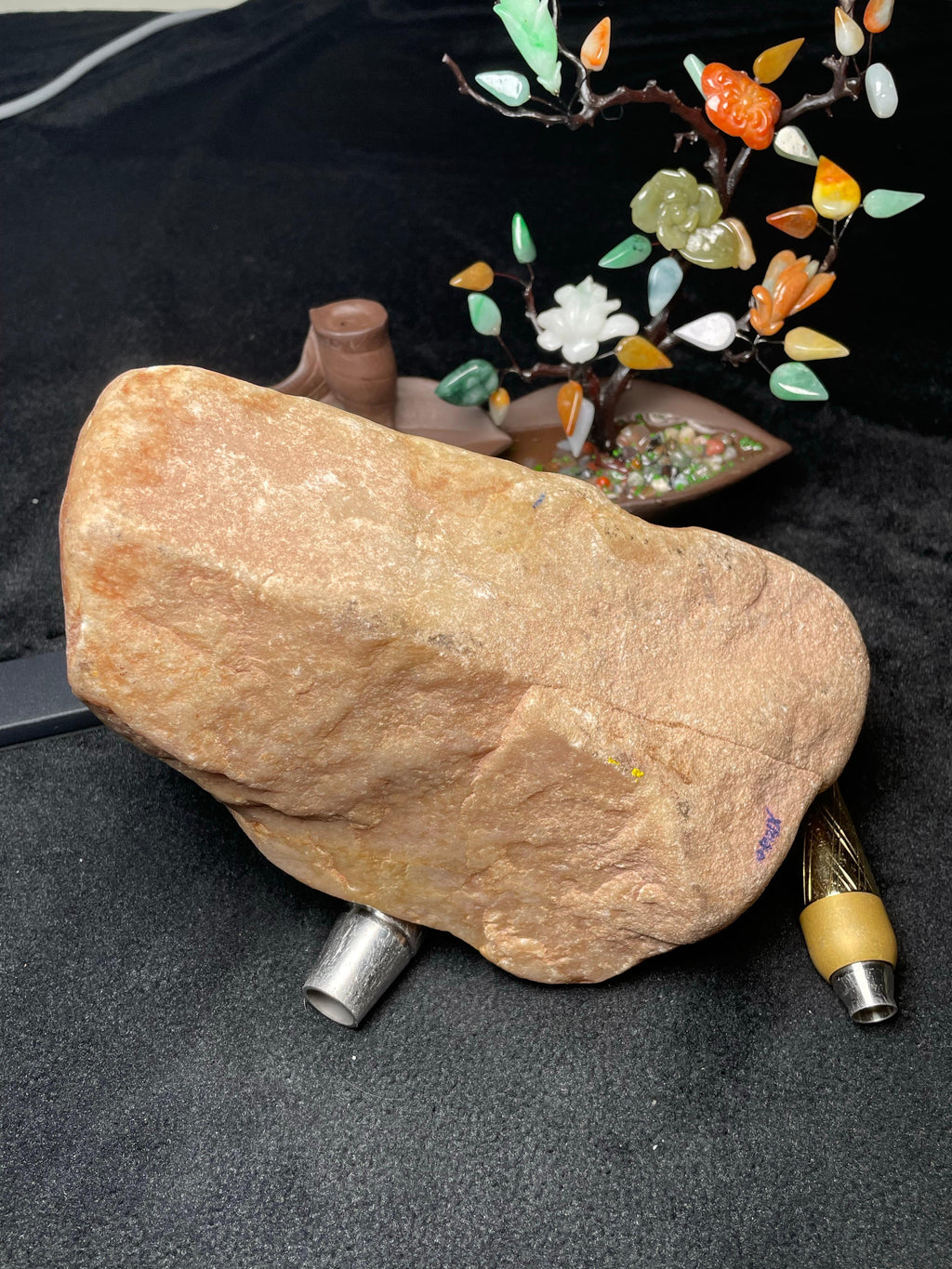 木那开窗紫罗兰手镯料（yc505667）
