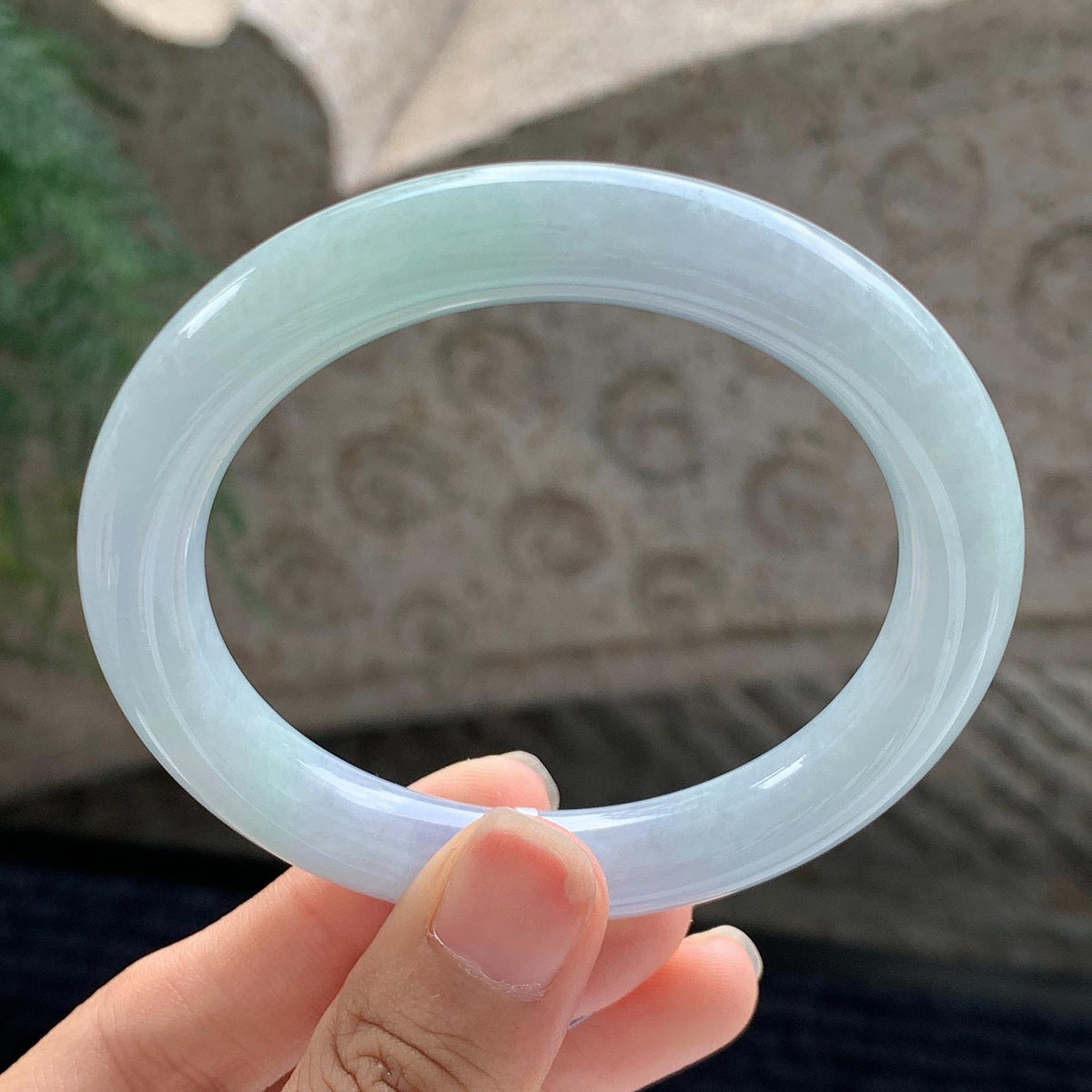 细糯种 淡春彩圆条手镯 56圈 天然缅甸A货翡翠（yc699571）