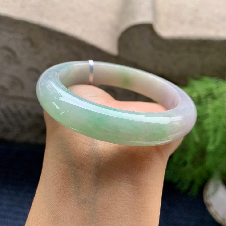细糯种飘绿平安镯（57.3mm）（yc090107）