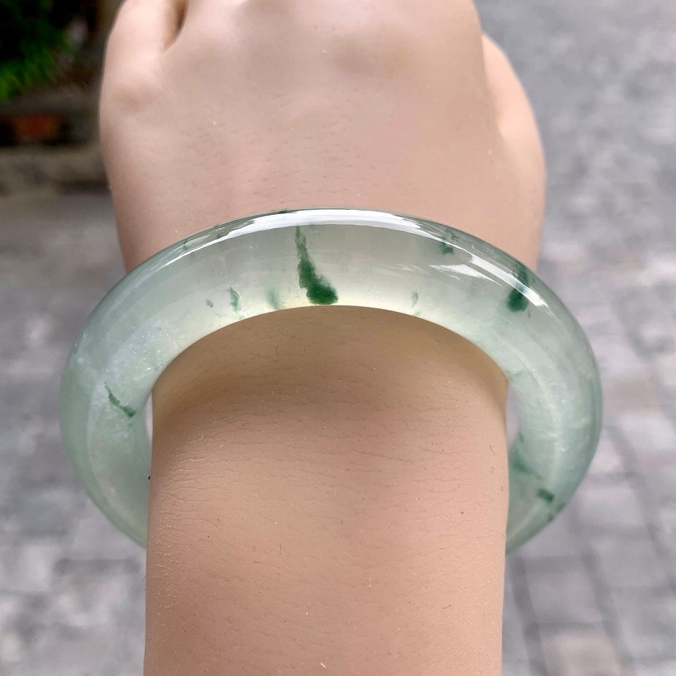 高冰飘花圆条手镯（57.3mm）（yc168593）