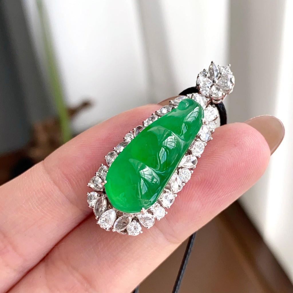 18k金钻镶冰种阳绿福豆吊坠（yc258284）