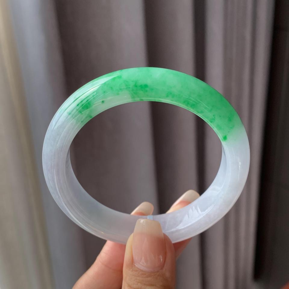 糯冰种阳绿翡翠平安镯（56.5mm）（TF07043305）
