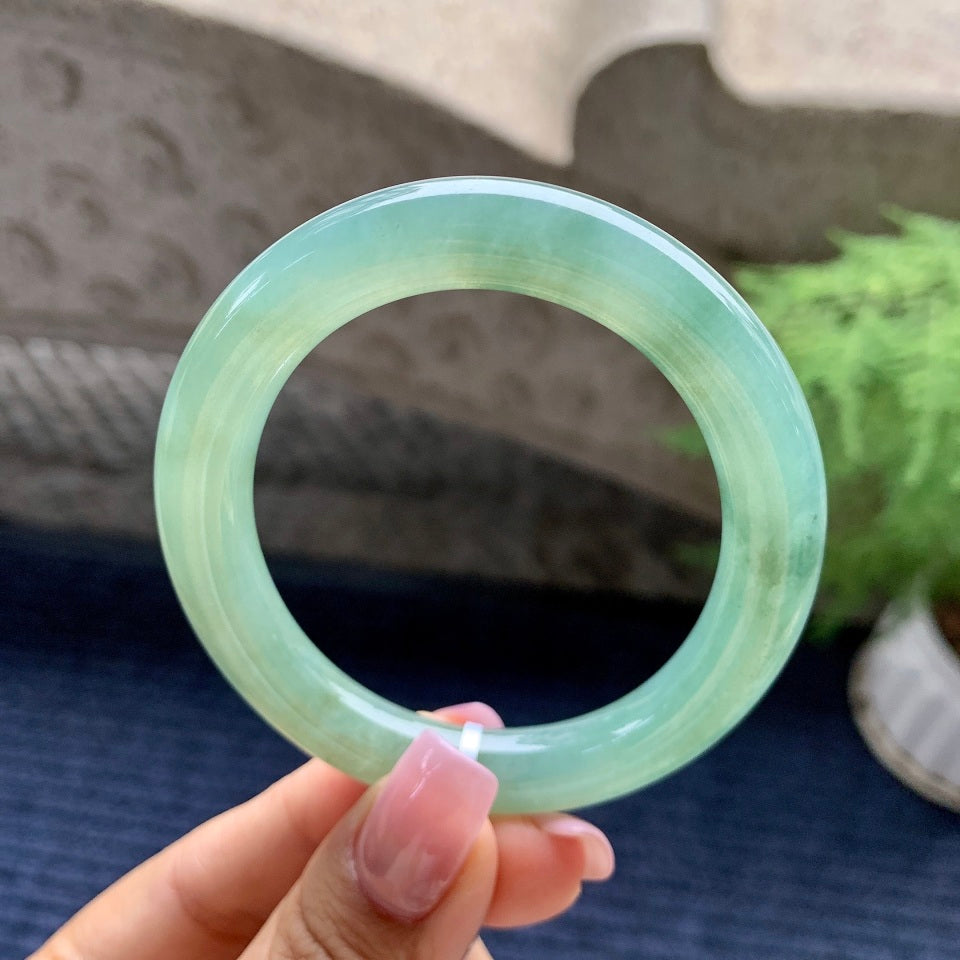 糯冰种油青色贵妃圆条手镯（55.7mm）（yc092181）