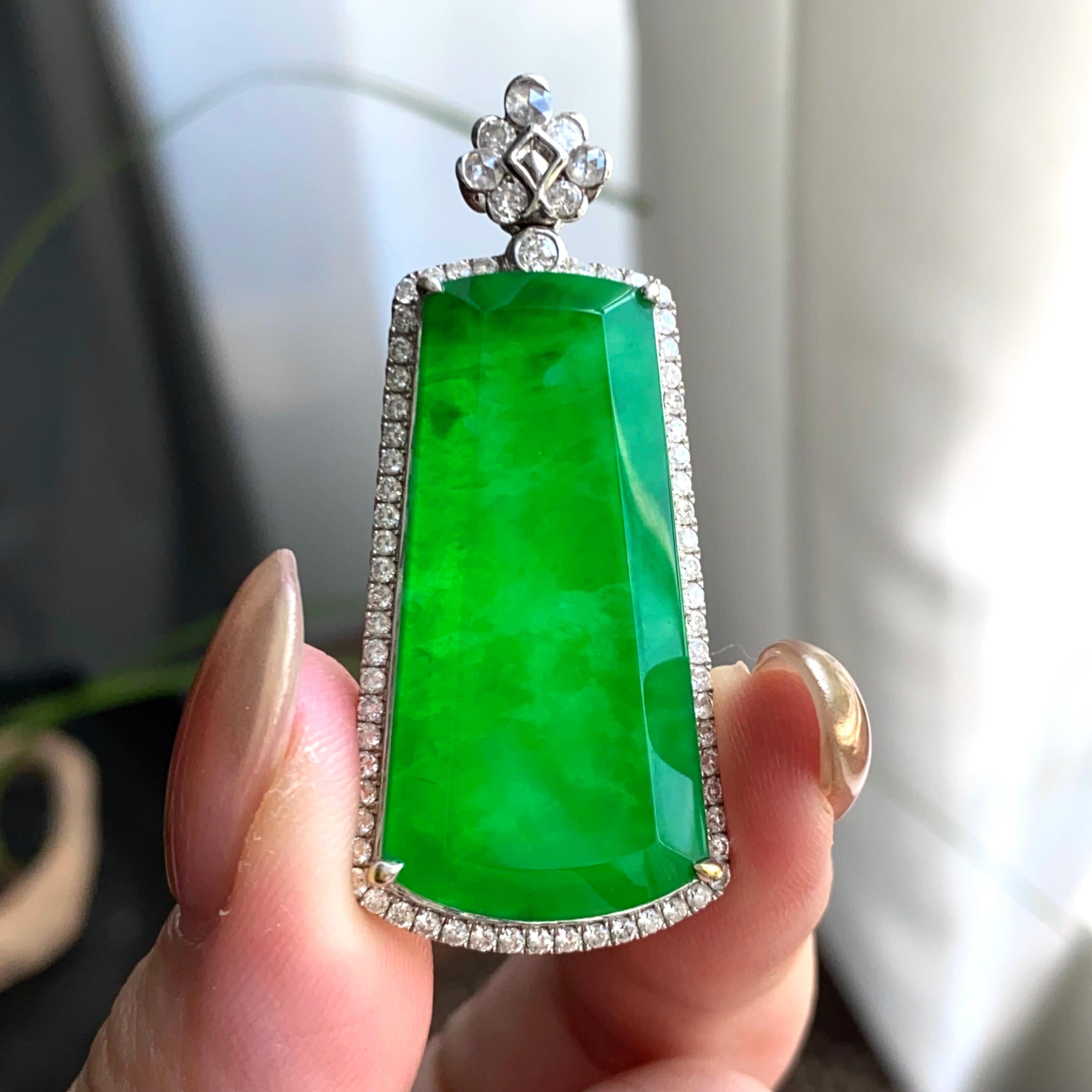 18k金钻镶冰种阳绿无事牌吊坠（yc263889）