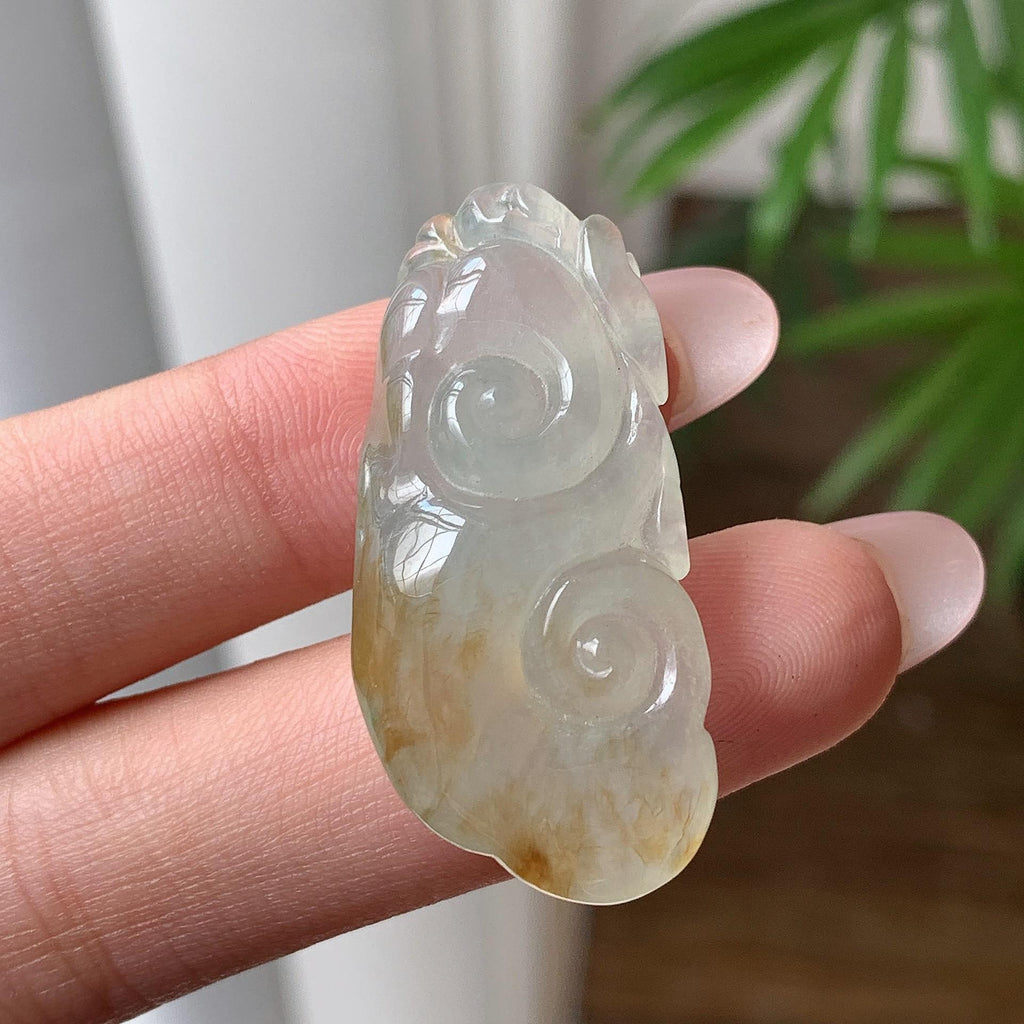 糯冰种飘黄翡如意吊坠 天然A货缅甸翡翠（yc693128）
