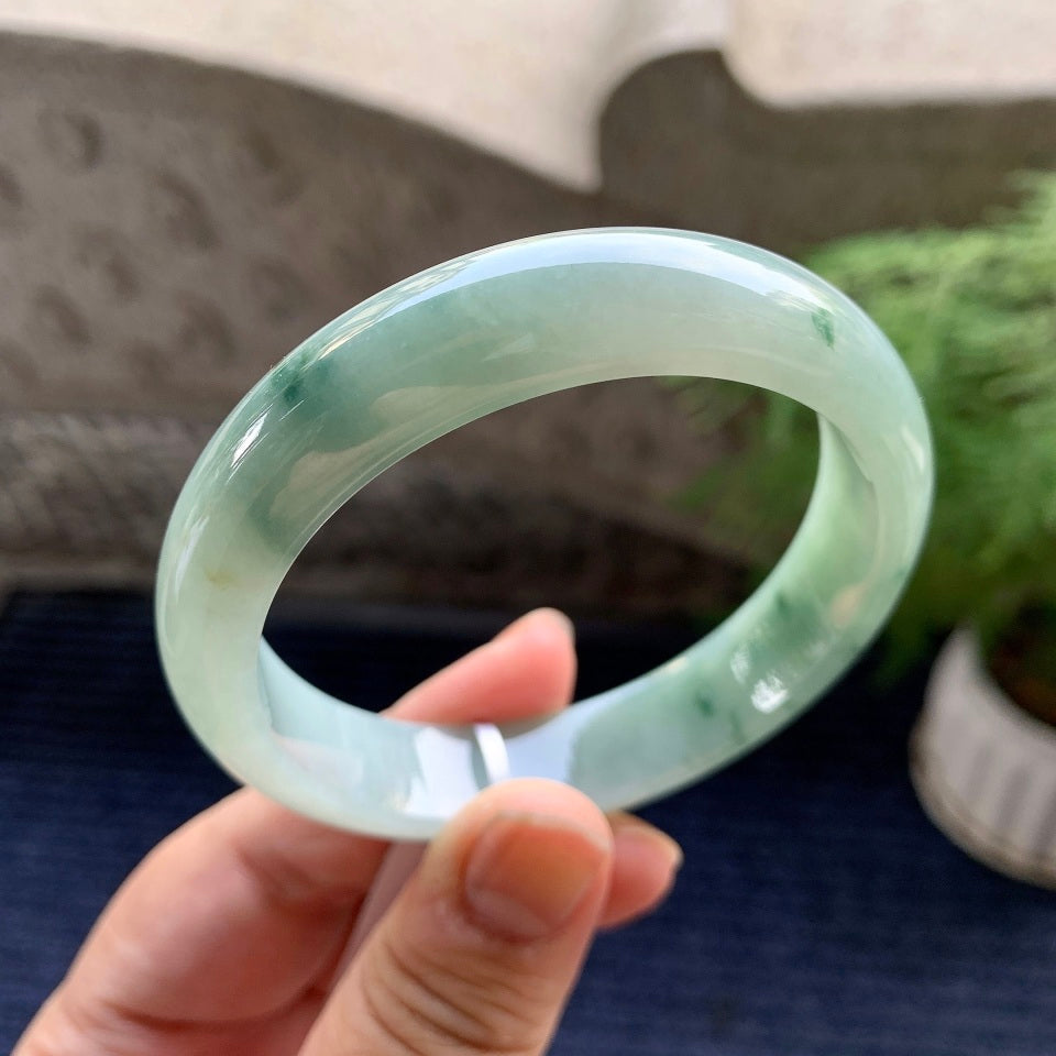 细糯种飘花平安镯（57.3mm）（yc093334）