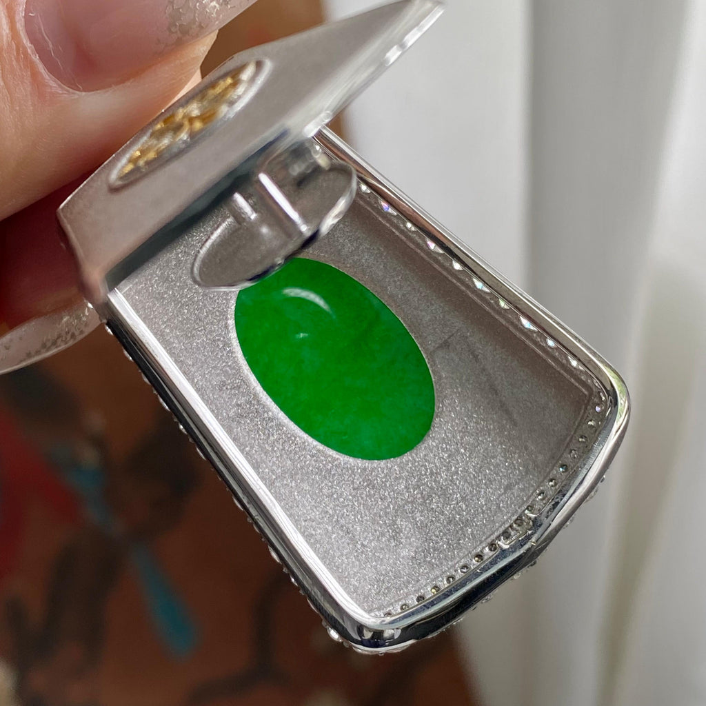 18k金钻镶冰种阳绿无事牌吊坠（yc224099）