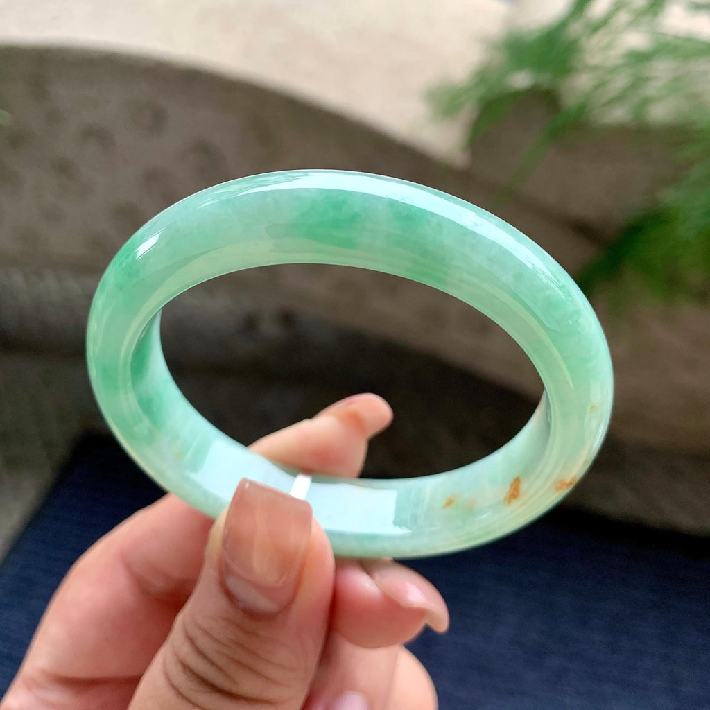 细糯种翠绿洒金贵妃手镯 52.3圈口 天然缅甸A货翡翠（yc701186）