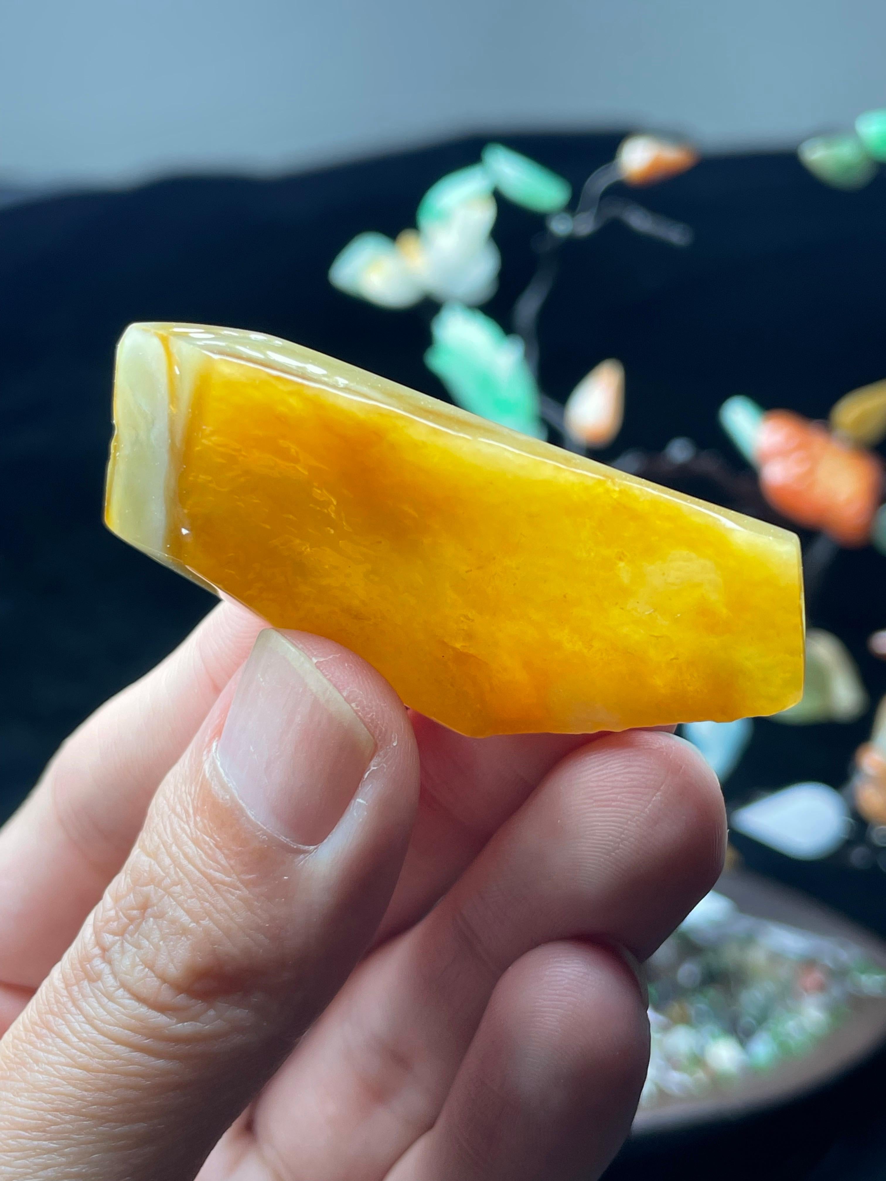 冰黄翡特色挂件料（yc521741）