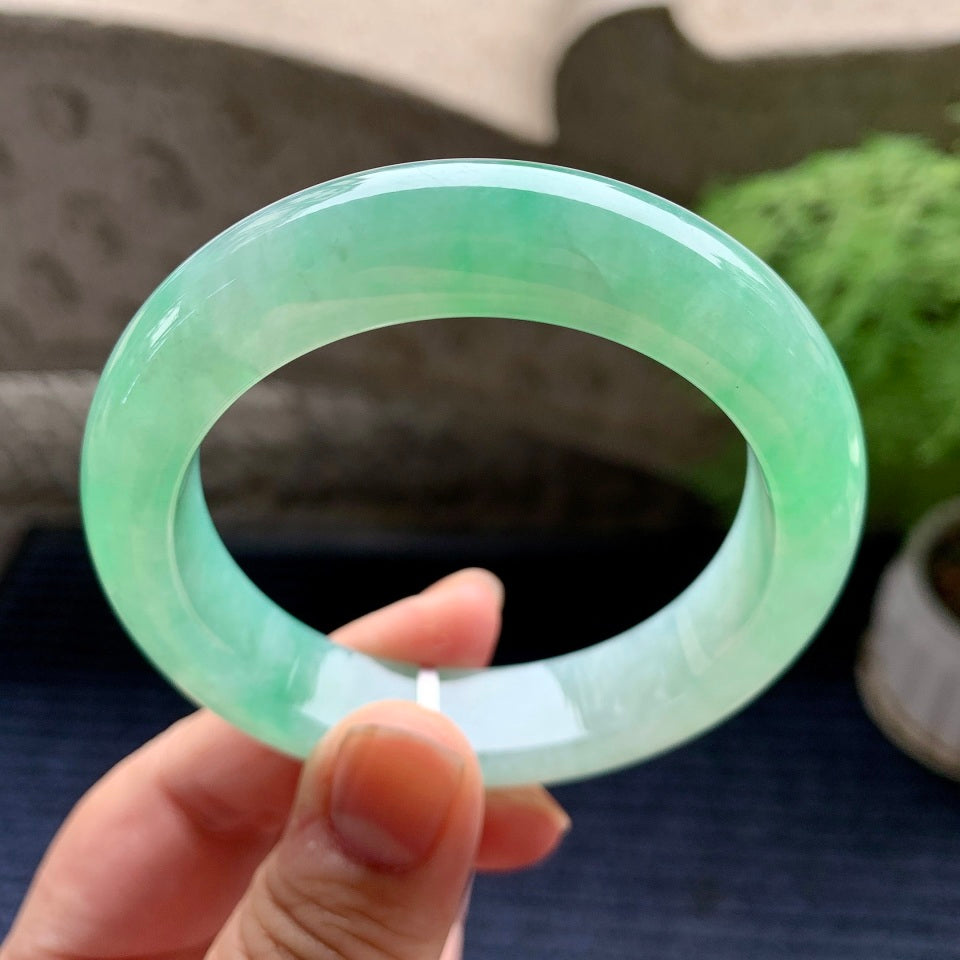 糯冰种翠绿平安镯（53.7mm）（yc093397）