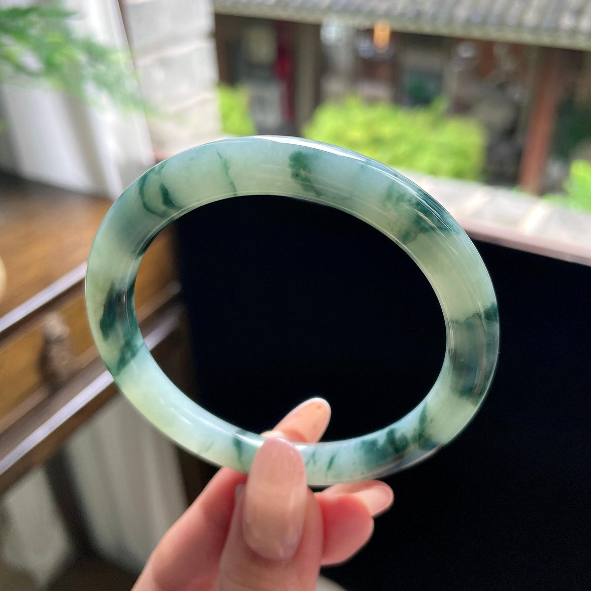 细糯种蓝飘花圆条美人条 56圈 天然缅甸A货翡翠（yc696407）