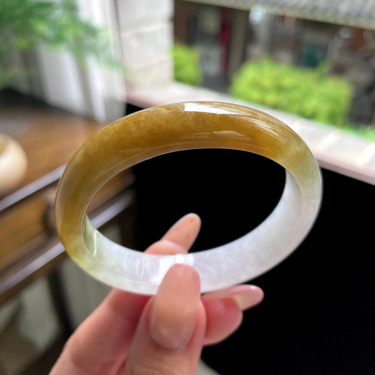 糯种黄翡贵妃 53.5圈 天然缅甸A货翡翠（yc696409）