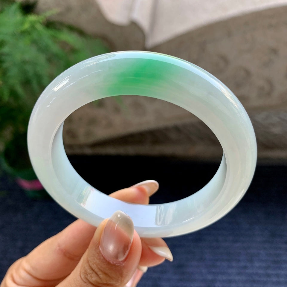 糯冰种飘绿花平安镯（56.5mm）（yc079307）