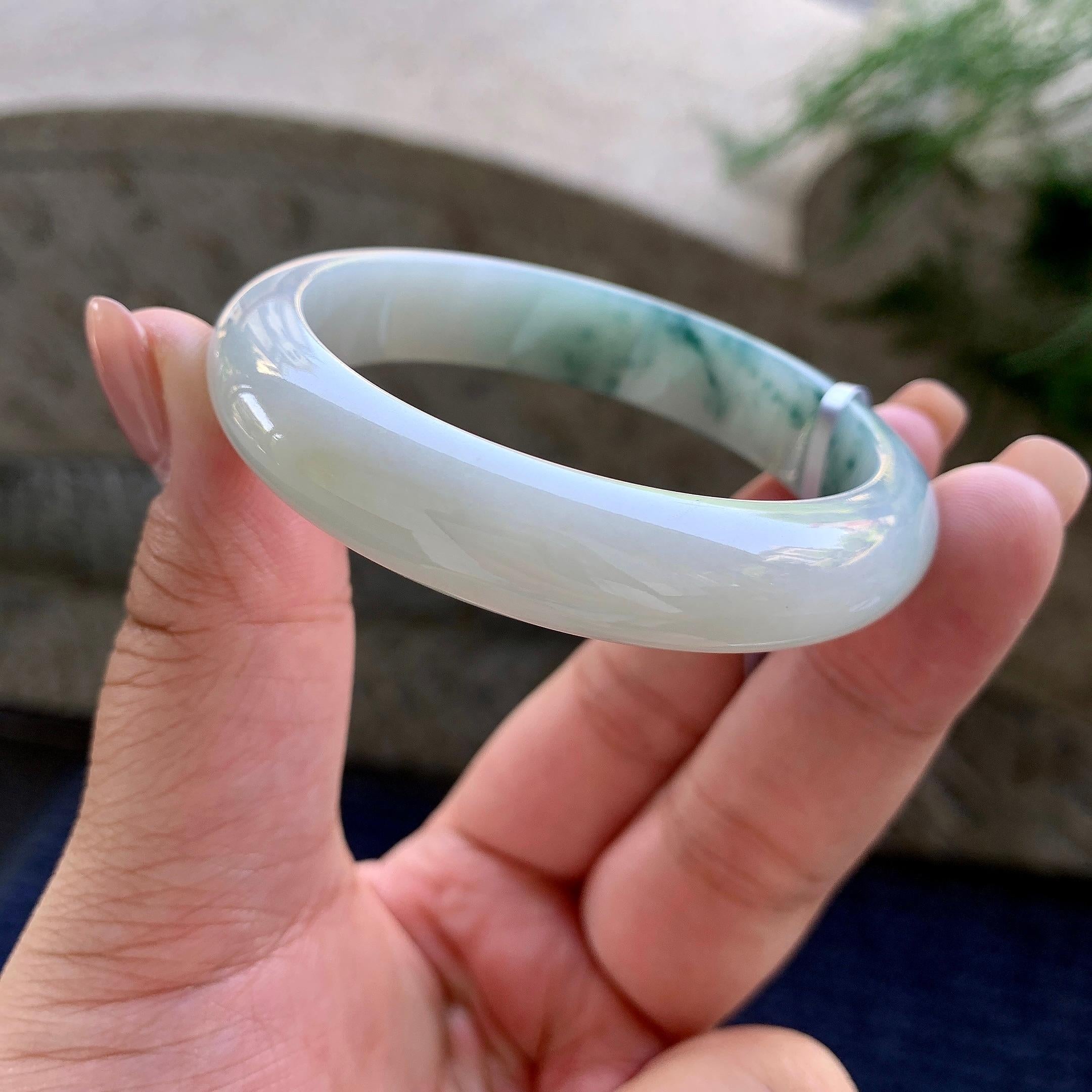 细糯种飘蓝花正圈平安镯 52圈口 天然缅甸A货翡翠（yc501089）