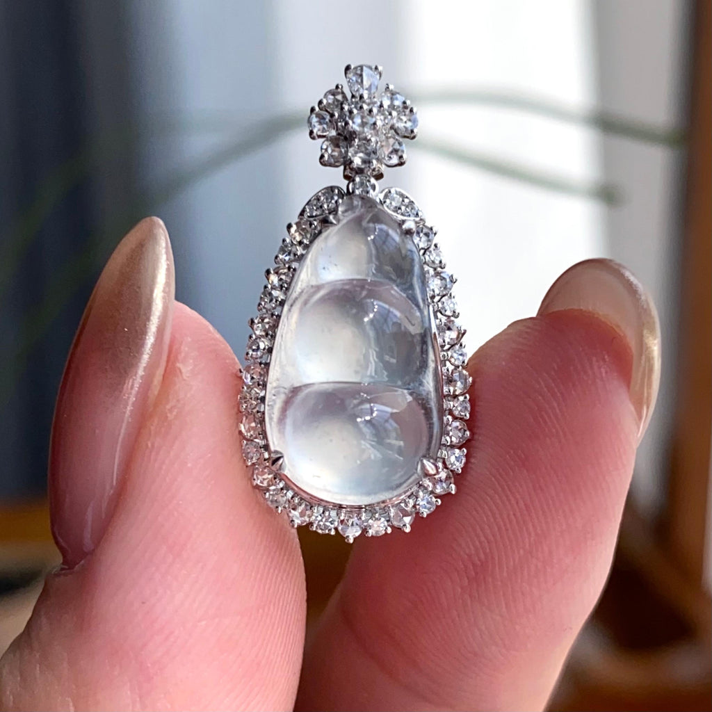 18k金钻镶冰玻种白月光福豆吊坠（yc256127）