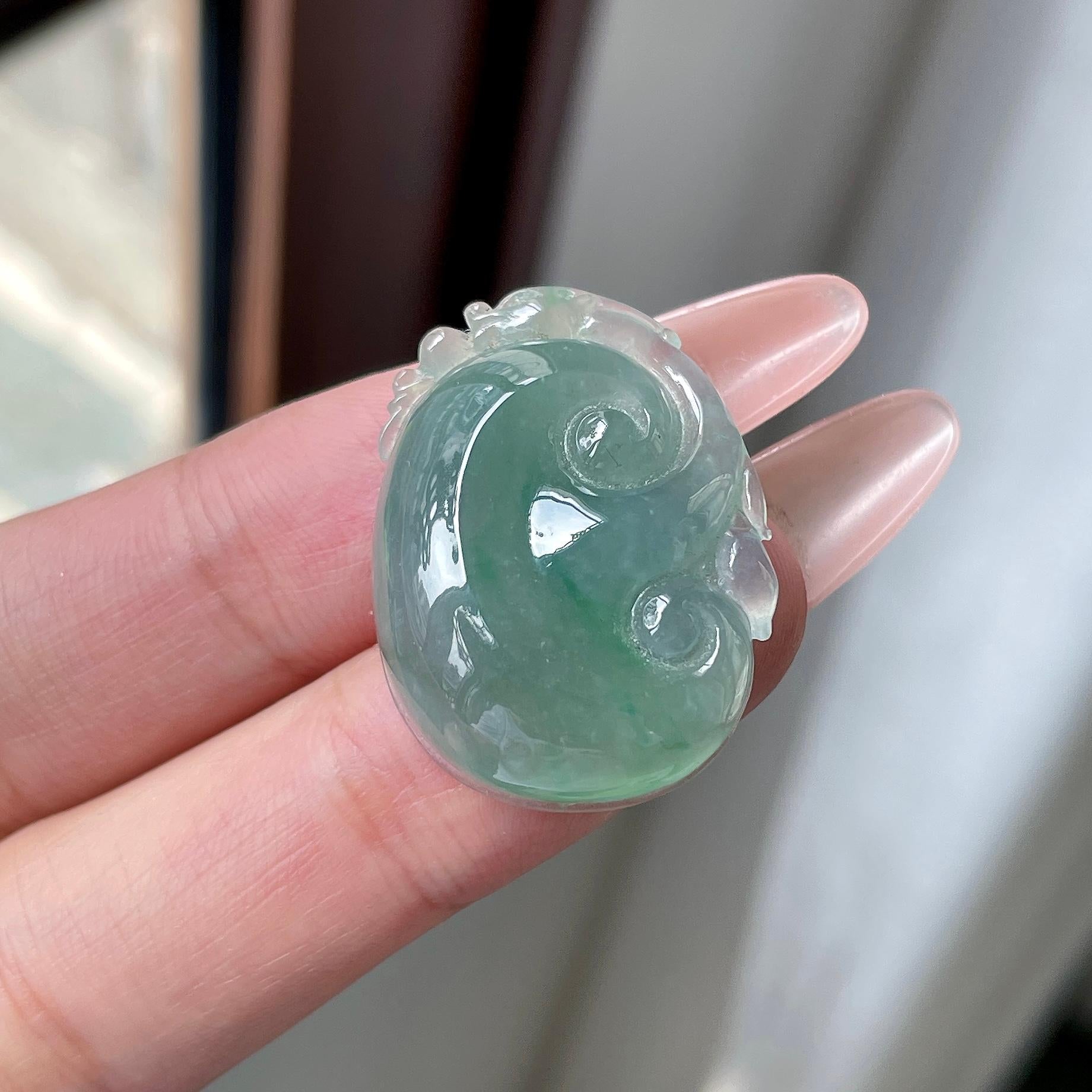 糯冰种油青色湖水绿如意吊坠 天然缅甸A货翡翠（yc525992）