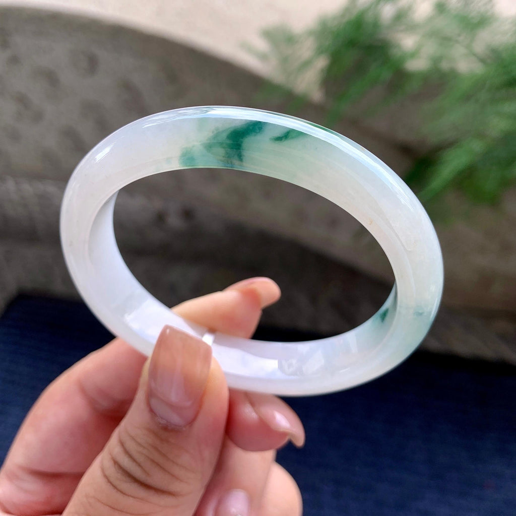 糯冰种飘蓝花贵妃手镯 54.5圈口 （yc699435）