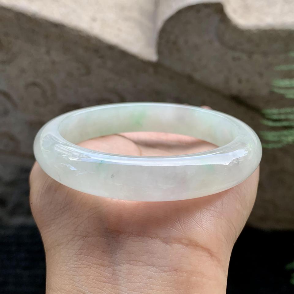 糯冰种飘花翡翠平安镯（60.3mm）（TF06261503）